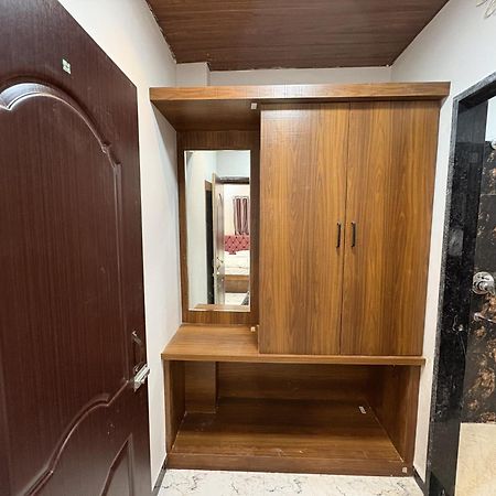 Shree Trilokeshwar Guest House อุจเจน ภายนอก รูปภาพ